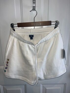 Roller Rabbit White Lounge Shorts with Rainbow Heart Detail